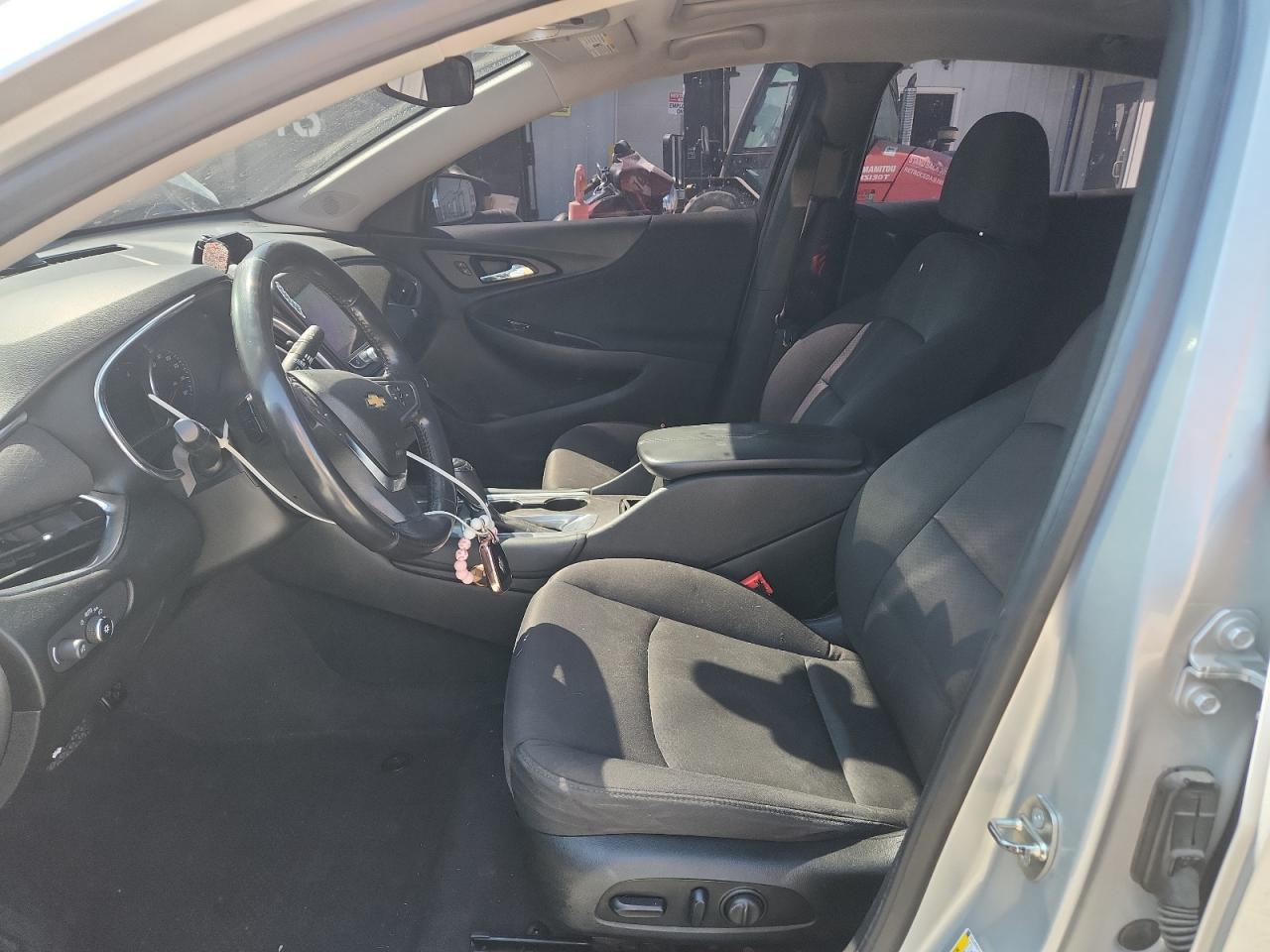 2018 Chevrolet Malibu Lt VIN: 1G1ZD5ST6JF161945 Lot: 71964415