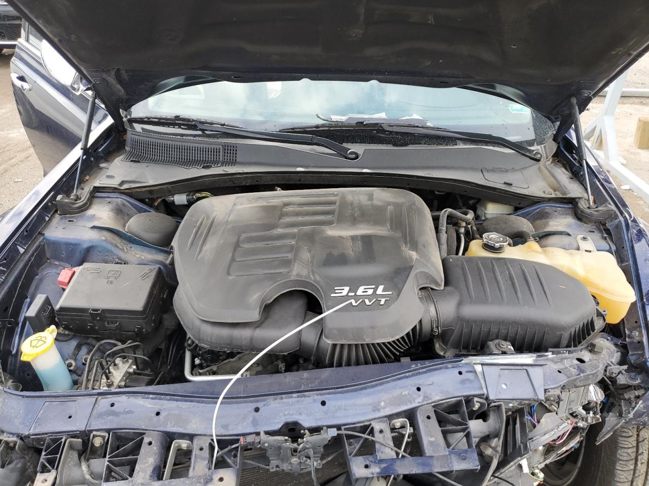 2014 Chrysler 300C VIN: 2C3CCAEG1EH308561 Lot: 69813255