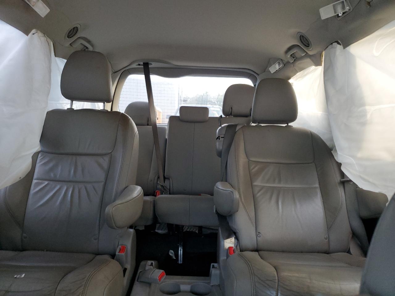 2016 Toyota Sienna Xle VIN: 5TDYK3DC6GS705573 Lot: 81492355