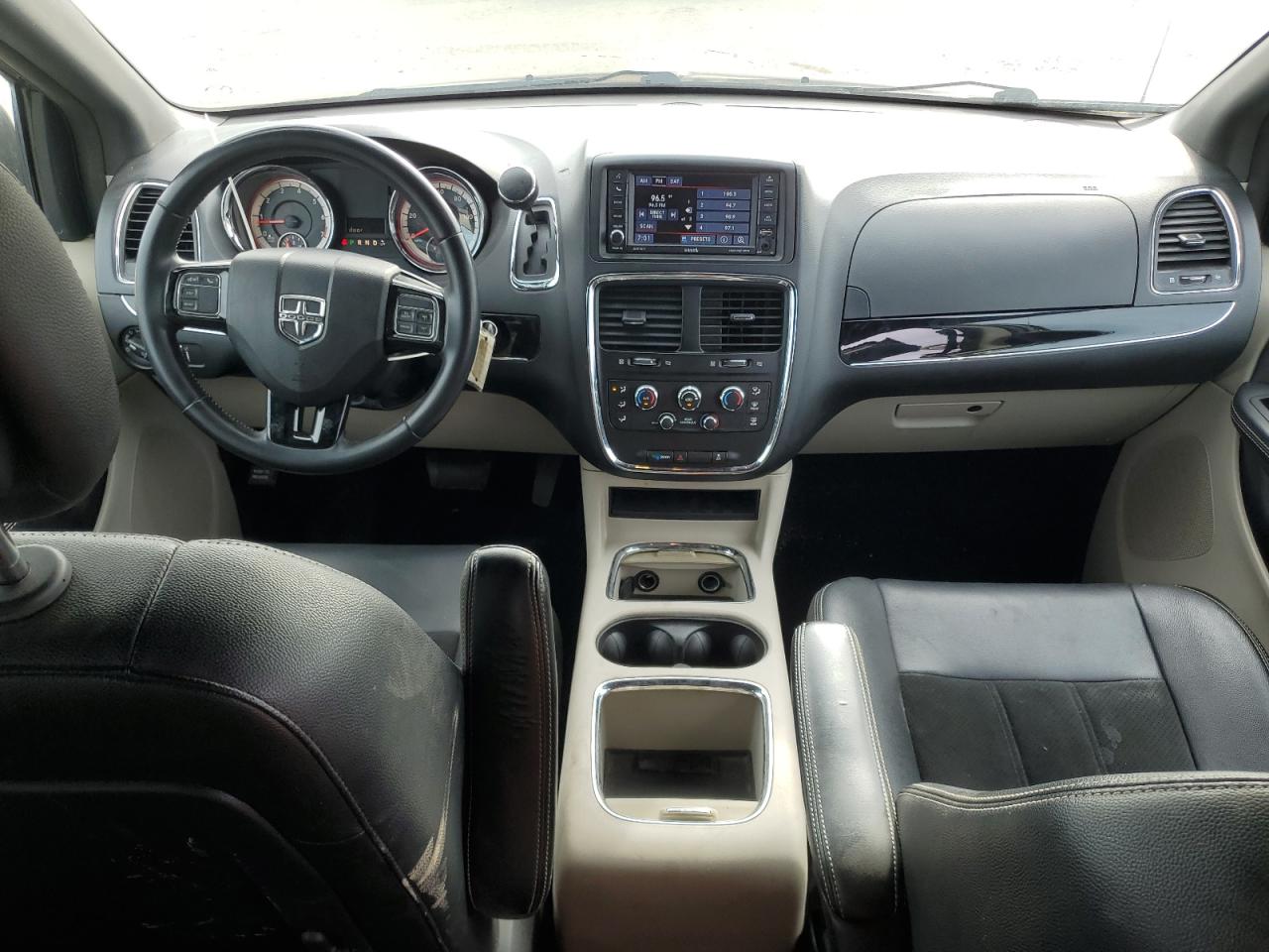 2017 Dodge Grand Caravan Sxt VIN: 2C4RDGCG6HR865487 Lot: 81158985