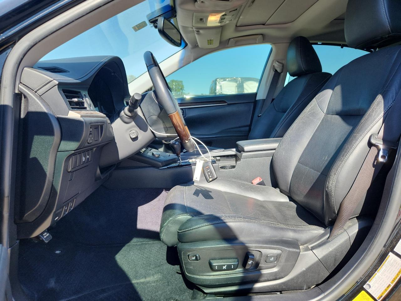 2014 Lexus Es 350 VIN: JTHBK1GGXE2138831 Lot: 70994025