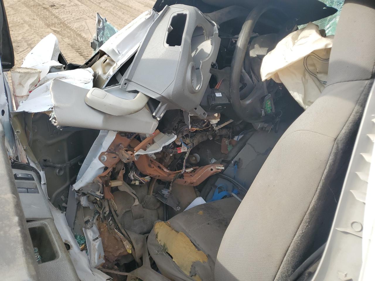 2013 Ford Econoline E250 Van VIN: 1FTNE2EWXDDB10469 Lot: 81723395