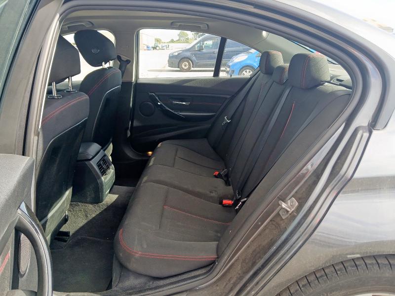 2015 BMW 318D SPORT 