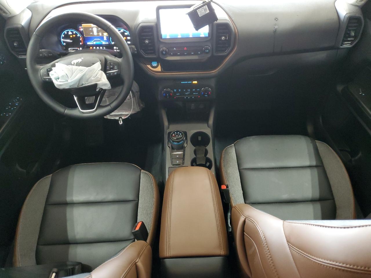 2024 Ford Bronco Sport Outer Banks VIN: 3FMCR9C66RRE75989 Lot: 72003385