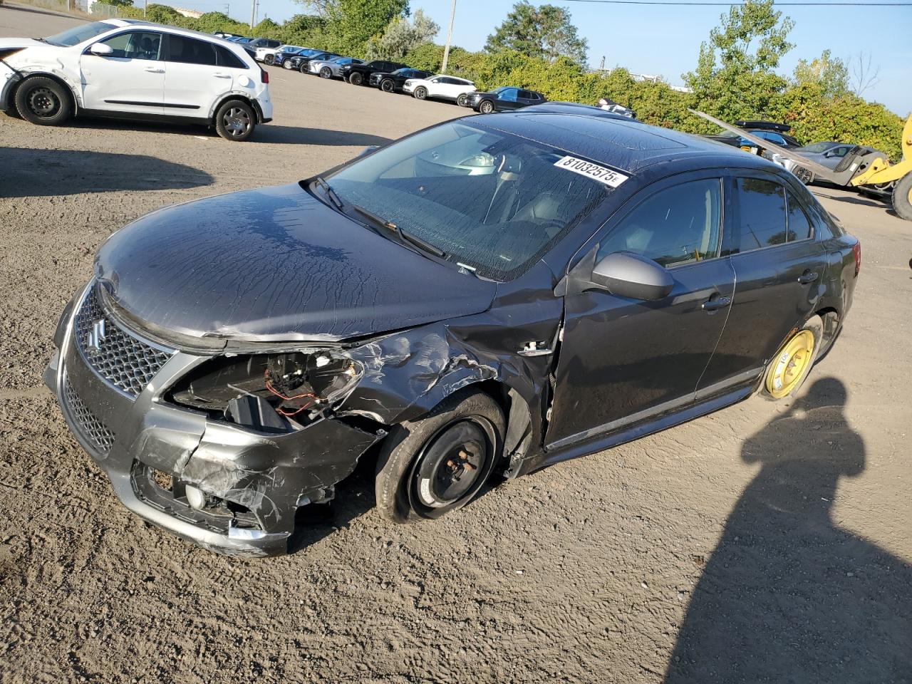 SUZUKI KIZASHI 2013. Lot# 81032575. VIN JS2RF9A81D6100521. Photo 1