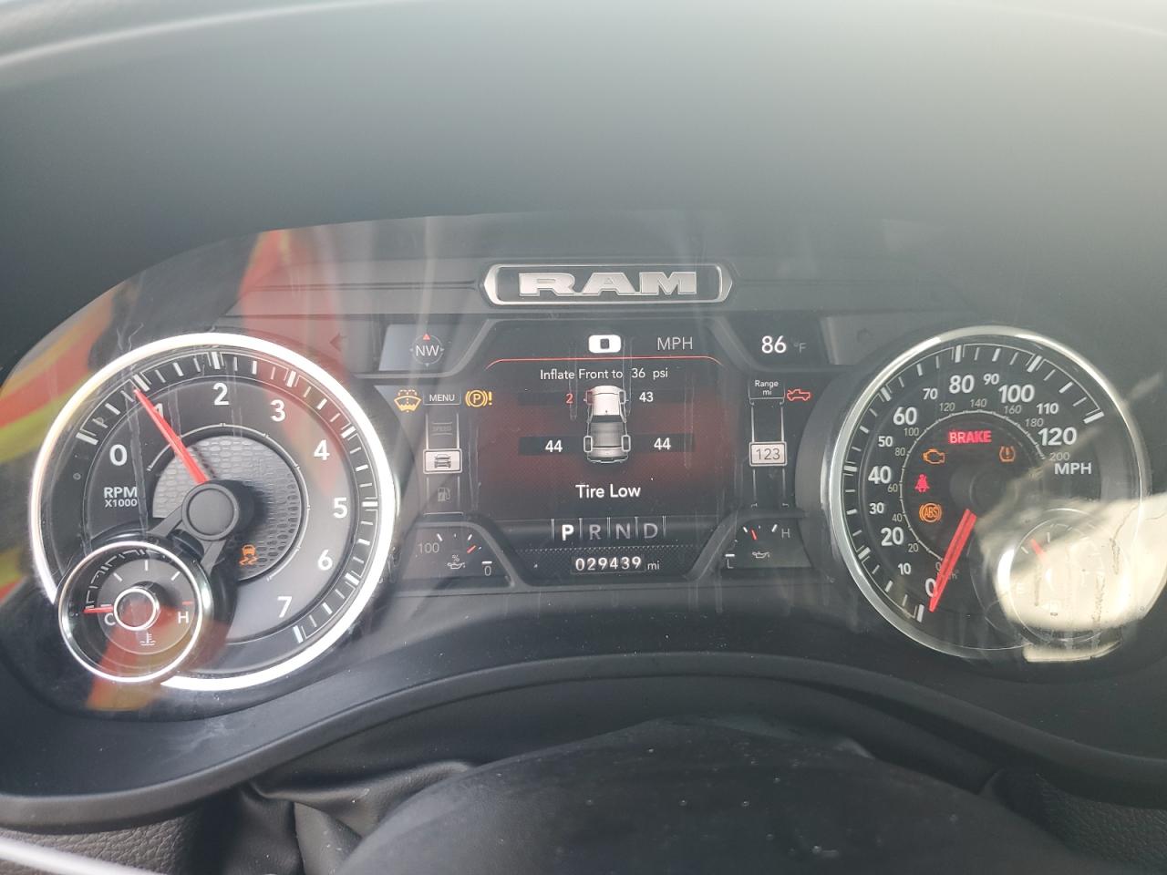 2022 Ram 1500 Big Horn/Lone Star VIN: 1C6SRFFT2NN284784 Lot: 81829315