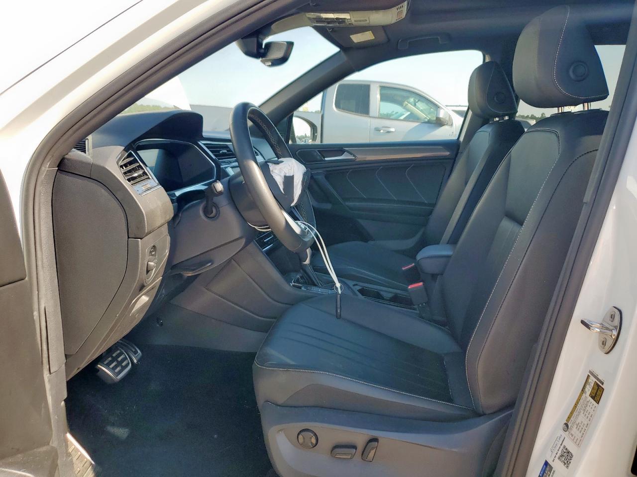 2023 Volkswagen Tiguan Se R-Line Black VIN: 3VVCB7AX4PM080438 Lot: 70837015