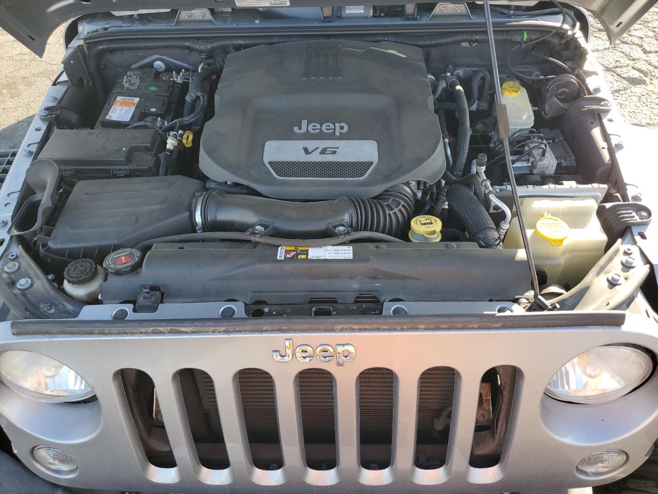2014 Jeep Wrangler Unlimited Sahara VIN: 1C4HJWEGXEL217747 Lot: 81527755