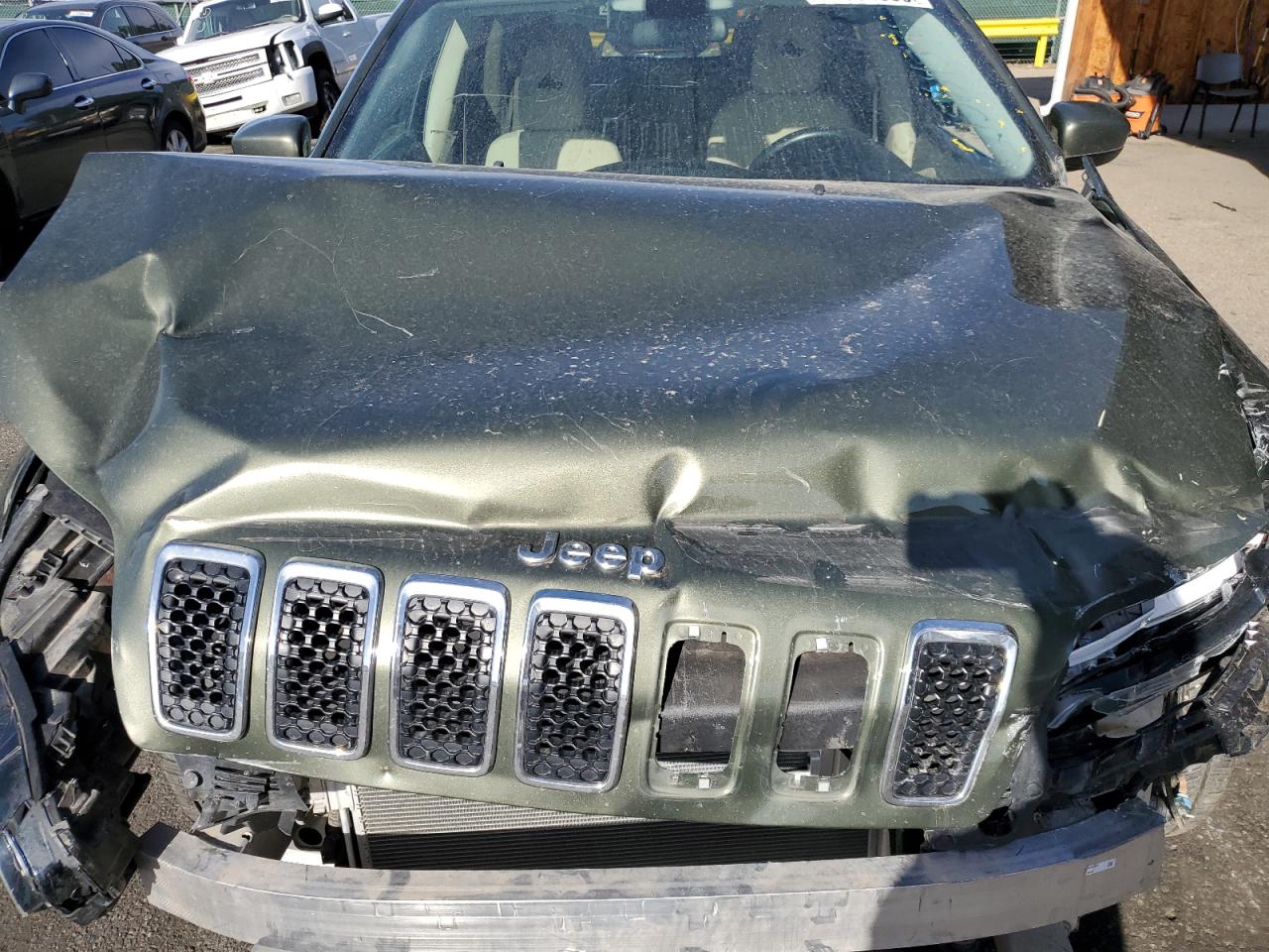 2019 Jeep Cherokee Latitude VIN: 1C4PJMCX9KD231812 Lot: 71564595