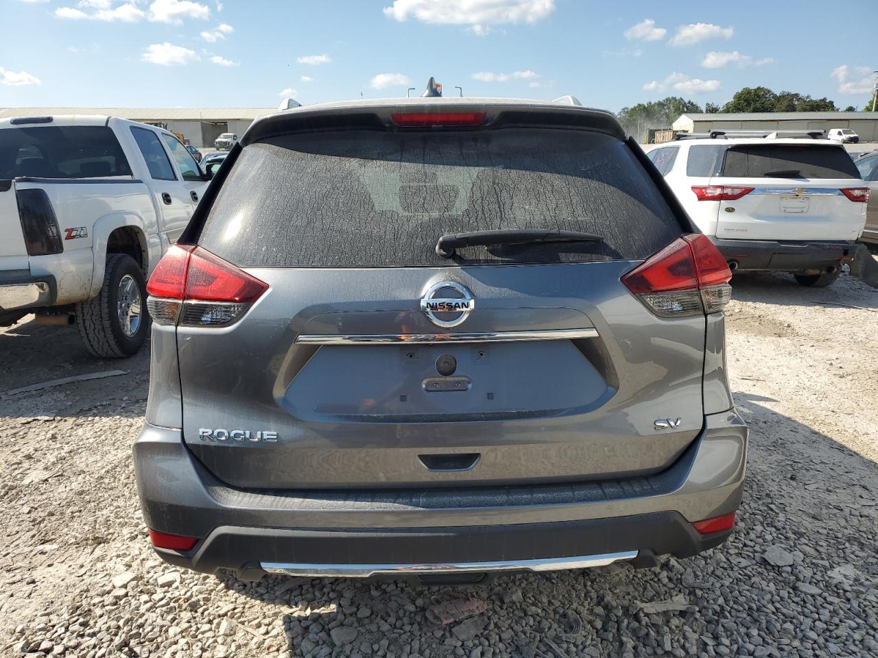 2017 Nissan Rogue S VIN: KNMAT2MT9HP519546 Lot: 72025335