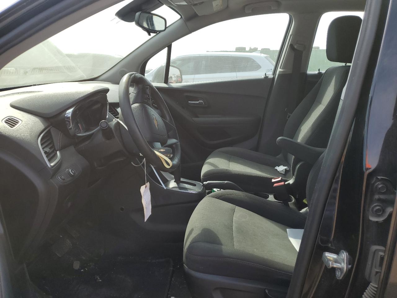 2019 Chevrolet Trax Ls VIN: 3GNCJKSB0KL129857 Lot: 81421805