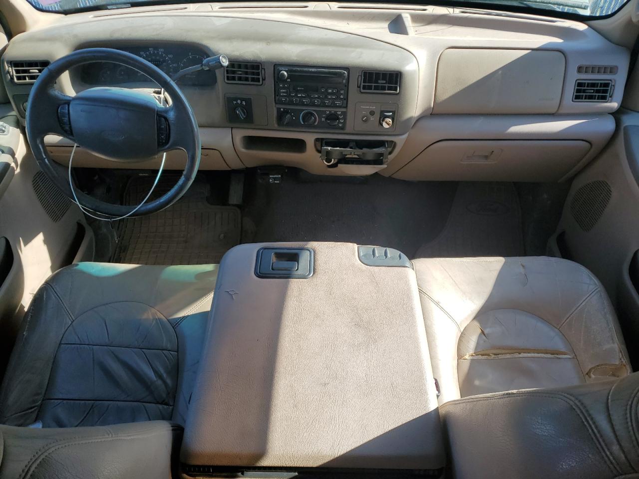 1999 Ford F350 Super Duty VIN: 1FTWX33F3XEA32140 Lot: 70920905