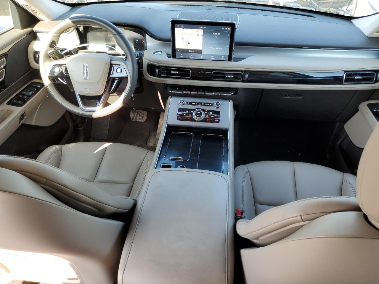 2023 Lincoln Aviator VIN: 5LM5J6XC4PGL21622 Lot: 70502105