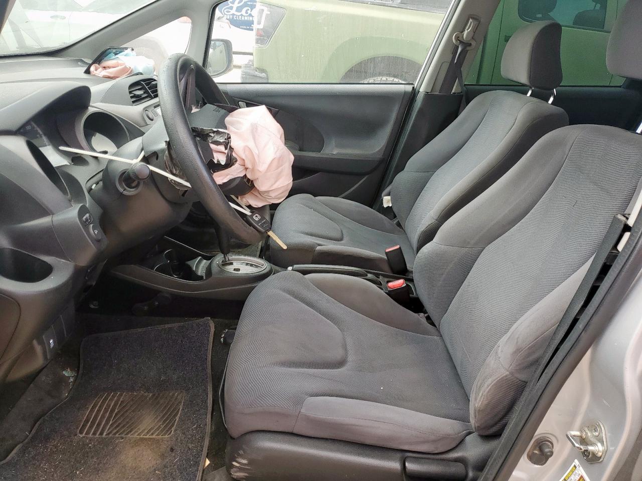2011 Honda Fit VIN: JHMGE8H32BS010547 Lot: 83970285
