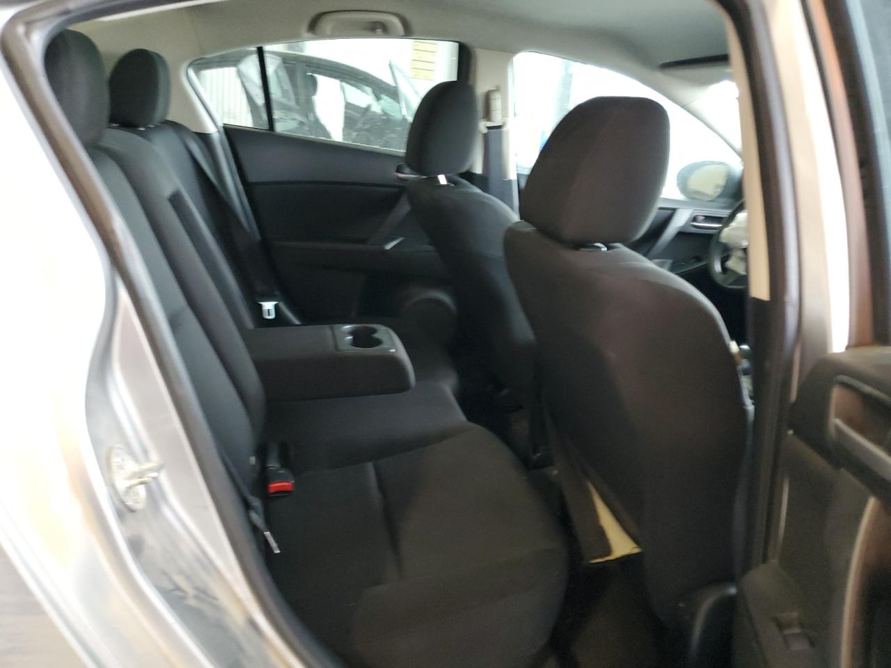 2011 Mazda 3 I VIN: JM1BL1VF7B1364884 Lot: 71708205