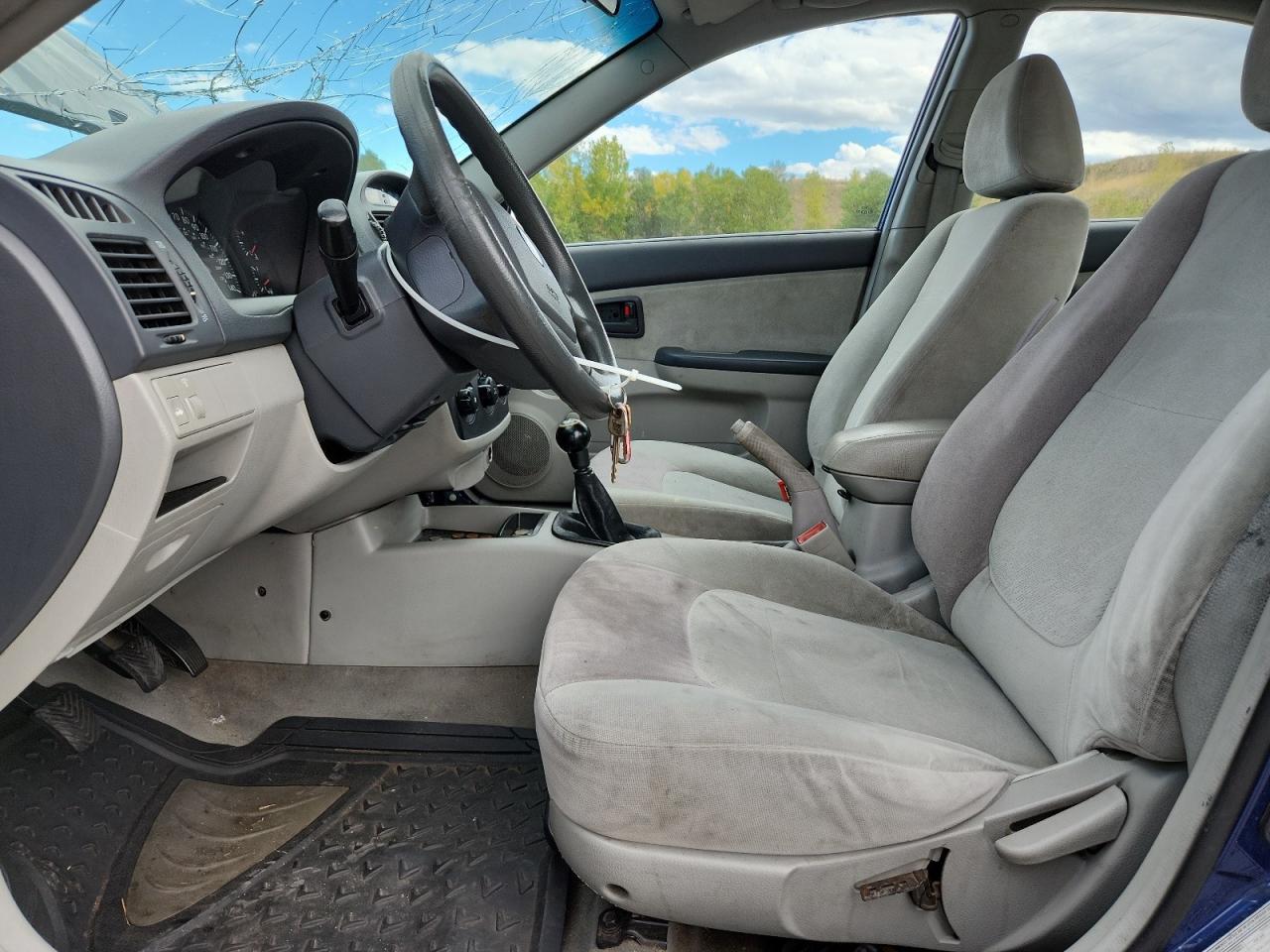 2005 Kia Spectra Lx VIN: KNAFE121555174175 Lot: 83979615