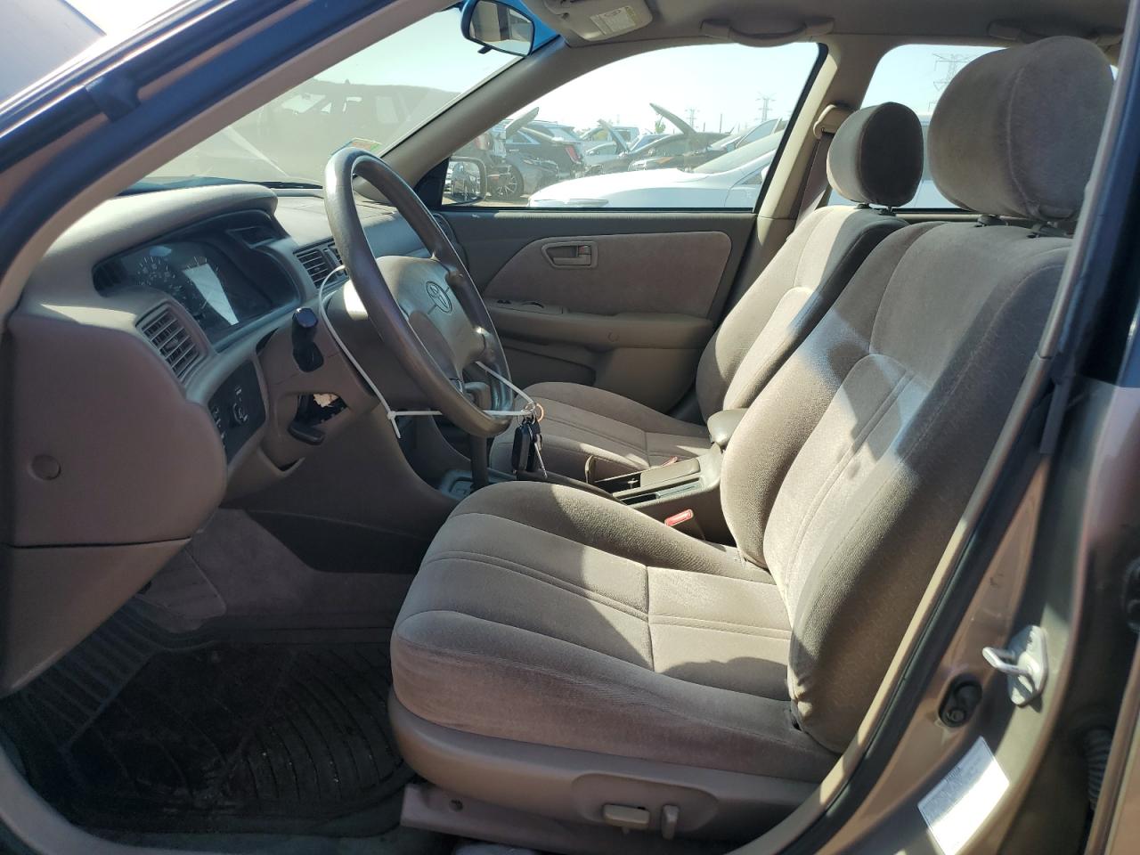 1999 Toyota Camry Ce VIN: 4T1BG22K6XU896320 Lot: 70900405