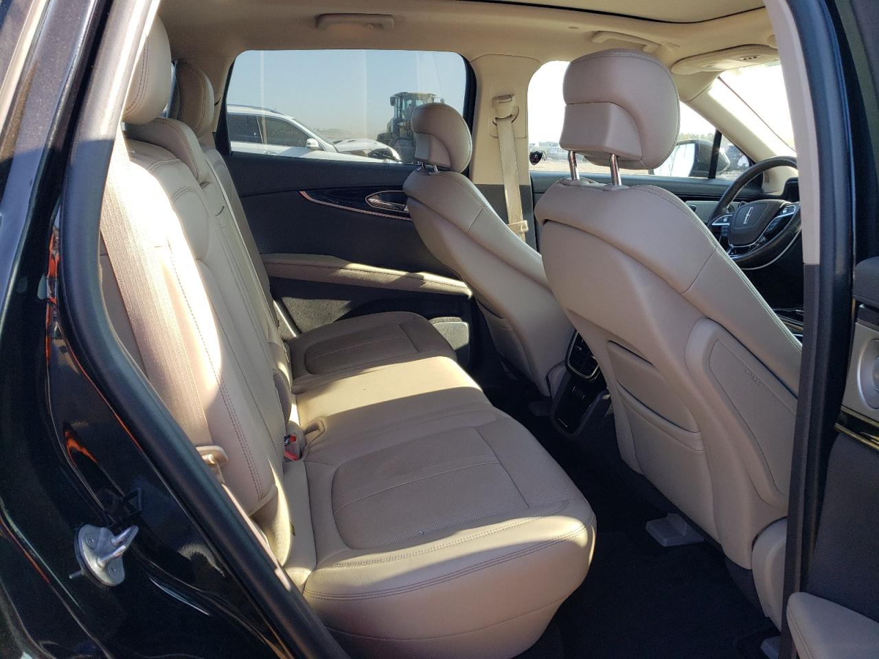 2022 Lincoln Nautilus Reserve VIN: 2LMPJ8KP9NBL04650 Lot: 71874205