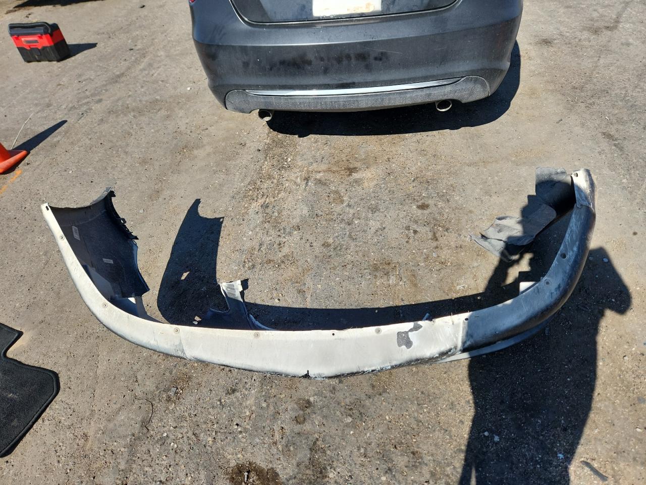 2014 Chrysler 200 Touring VIN: 1C3CCBBG6EN105974 Lot: 80396935