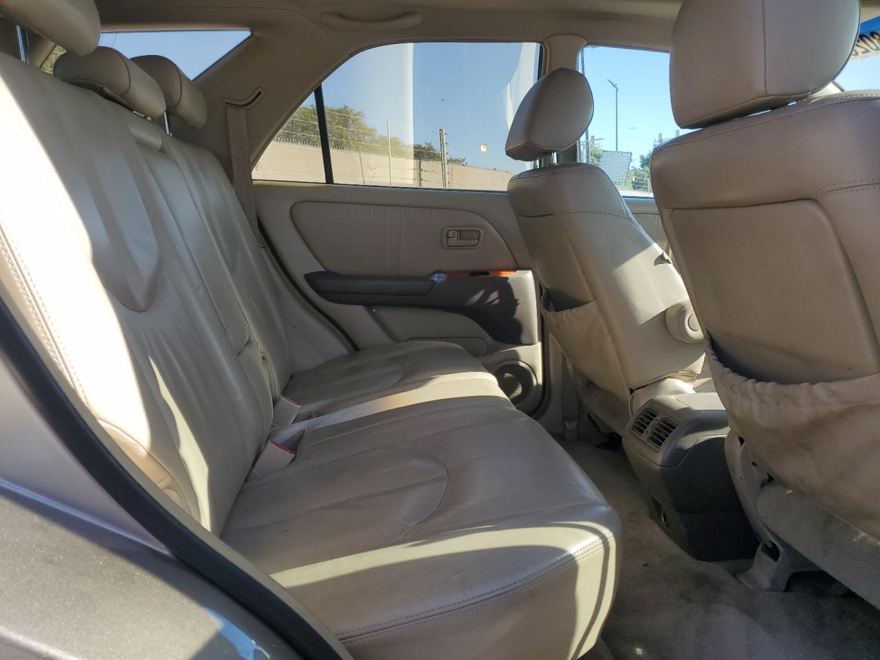 2000 Lexus Rx 300 VIN: JT6HF10U9Y0118254 Lot: 81802805