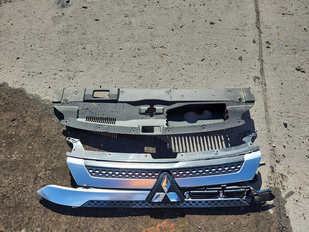 2019 Mitsubishi Outlander Se VIN: JA4AZ3A38KZ026942 Lot: 80401375