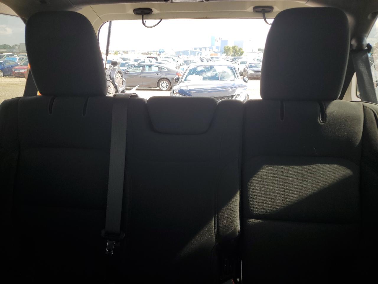 2019 Jeep Wrangler Unlimited Sport VIN: 1C4HJXDNXKW592280 Lot: 81600875