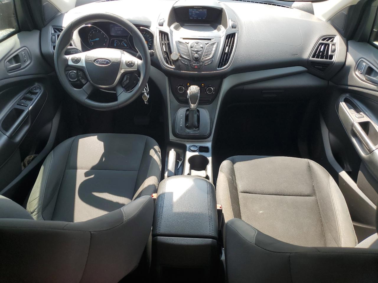 2013 Ford Escape S VIN: 1FMCU0F75DUC01490 Lot: 81547655