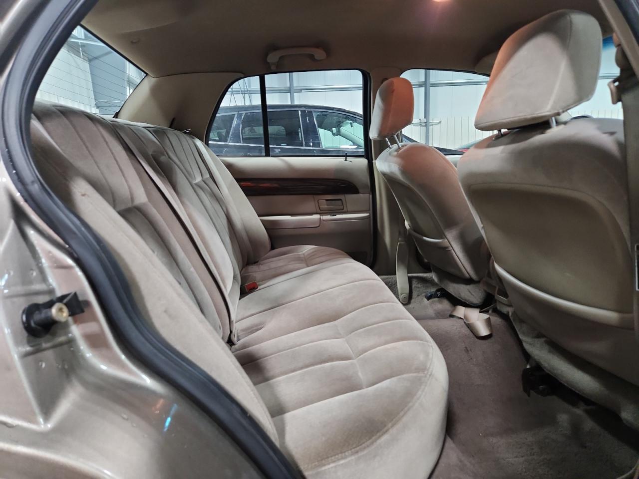 2003 Mercury Grand Marquis Gs VIN: 2MEFM74W53X654082 Lot: 80691865