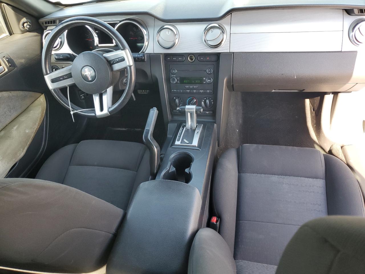 2006 Ford Mustang VIN: 1ZVHT84N165260320 Lot: 80752265