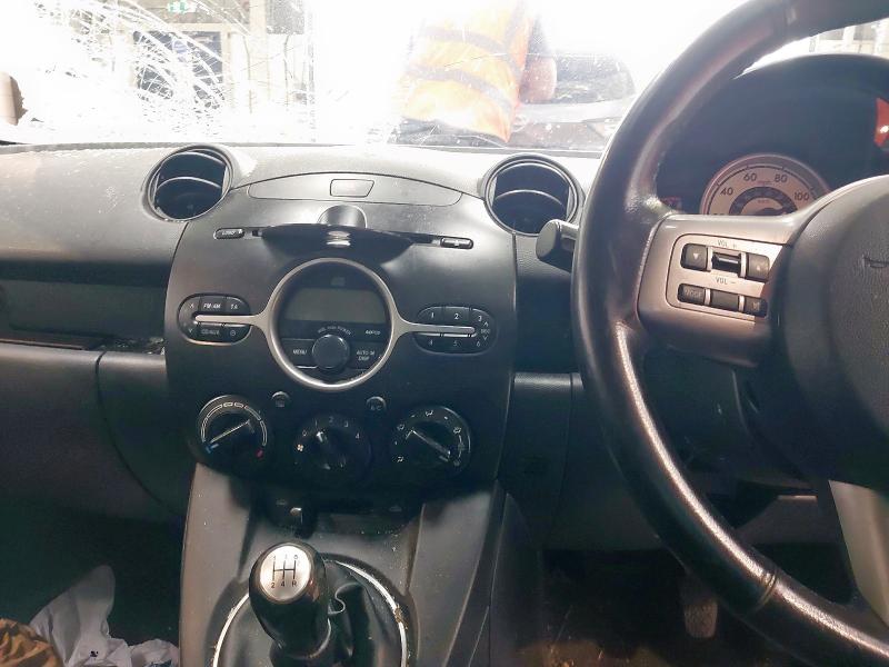 2009 MAZDA 2 TS2