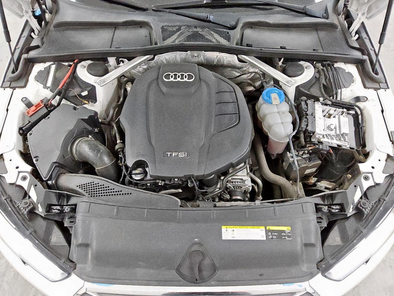 2017 Audi A4 Premium VIN: WAUANAF40HN031606 Lot: 81436525