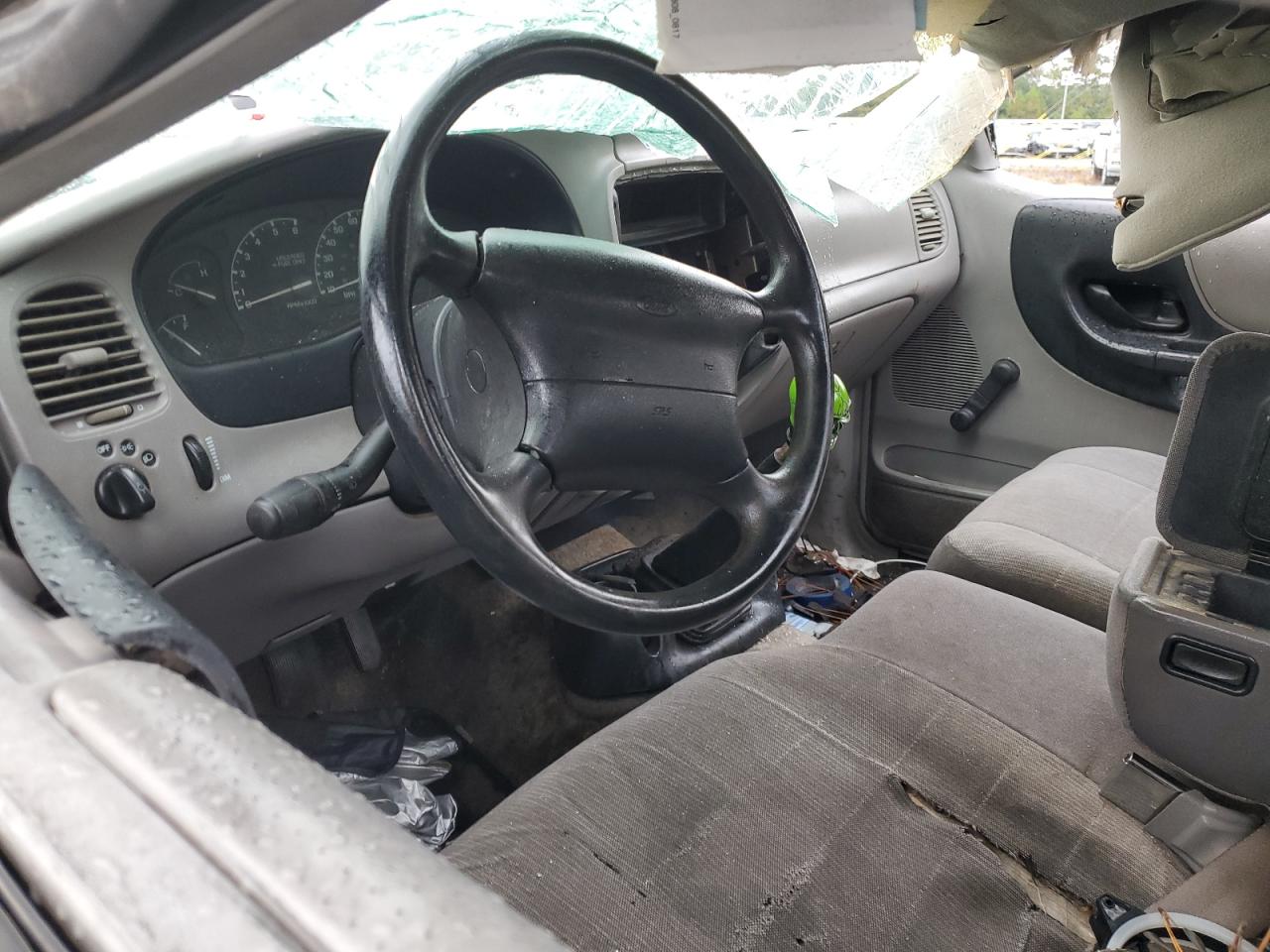 1996 Ford Ranger VIN: 1FTCR10A4TUA22064 Lot: 81936495