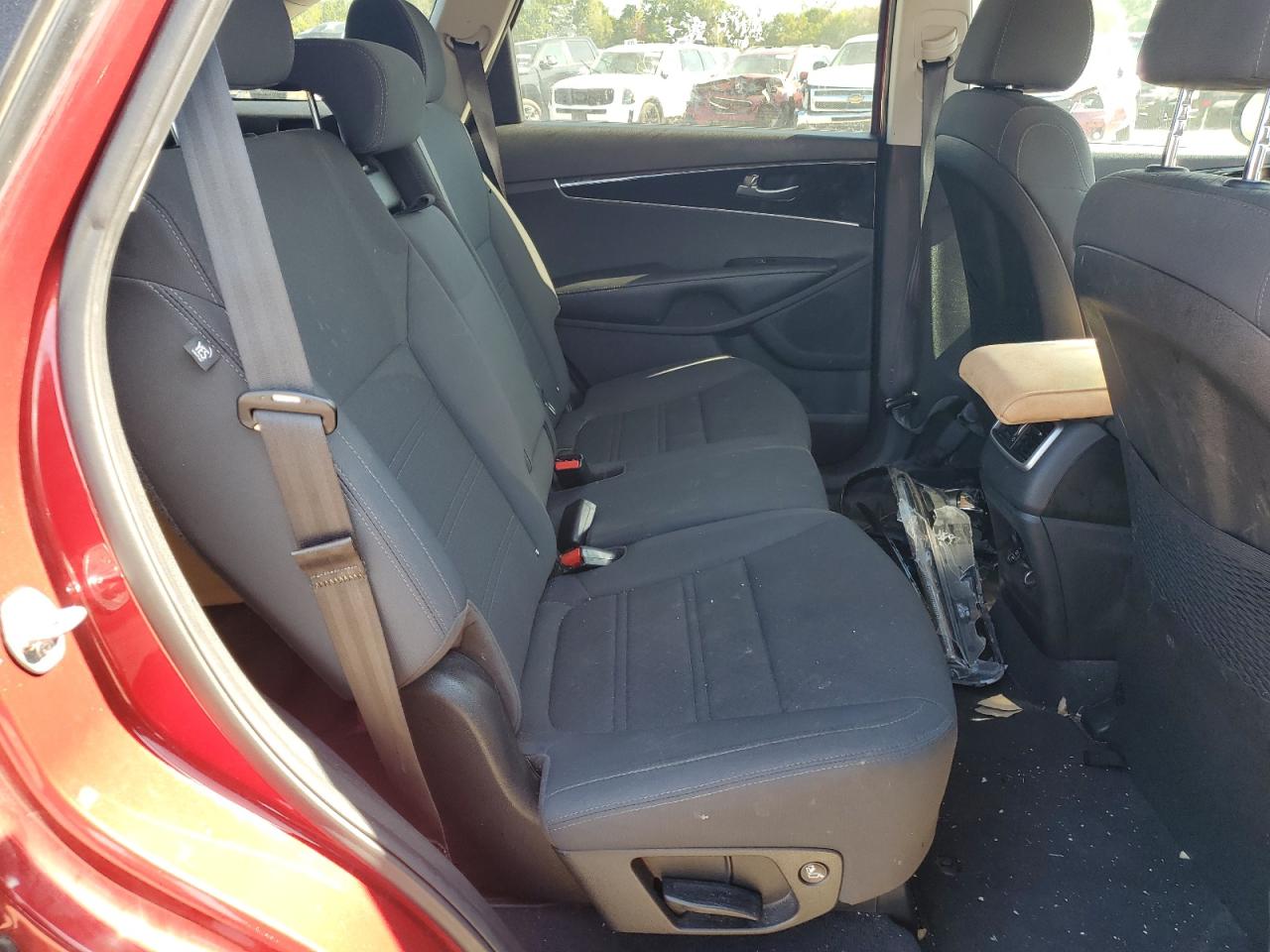 2020 Kia Sorento L VIN: 5XYPGDA35LG653187 Lot: 80544365