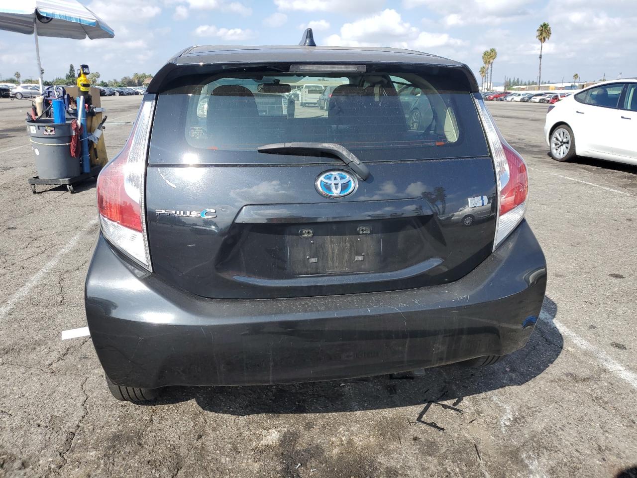2016 Toyota Prius C VIN: JTDKDTB30G1120942 Lot: 84733835