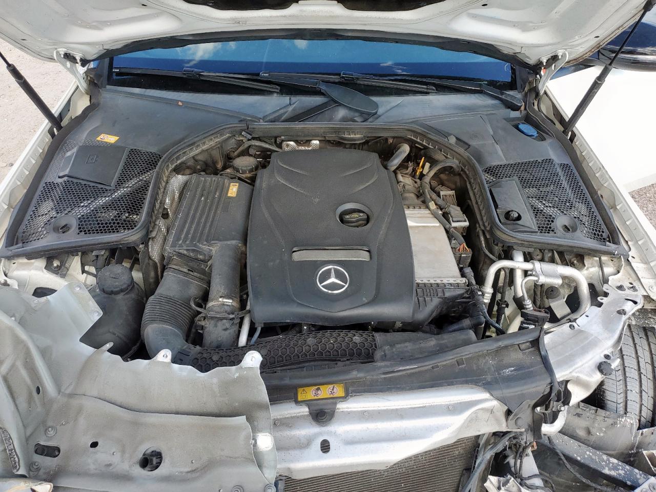 2016 Mercedes-Benz C 300 VIN: 55SWF4JB2GU155465 Lot: 81867205