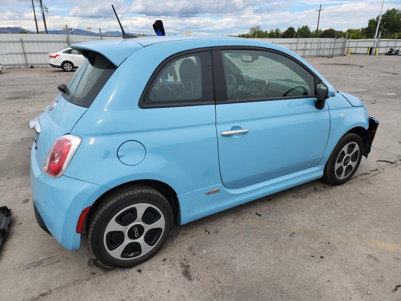 2017 Fiat 500 Electric blue null electric 3C3CFFGE8HT530073 photo #4