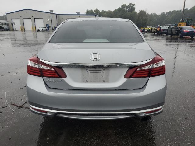 Седаны HONDA ACCORD 2016 Серебристый