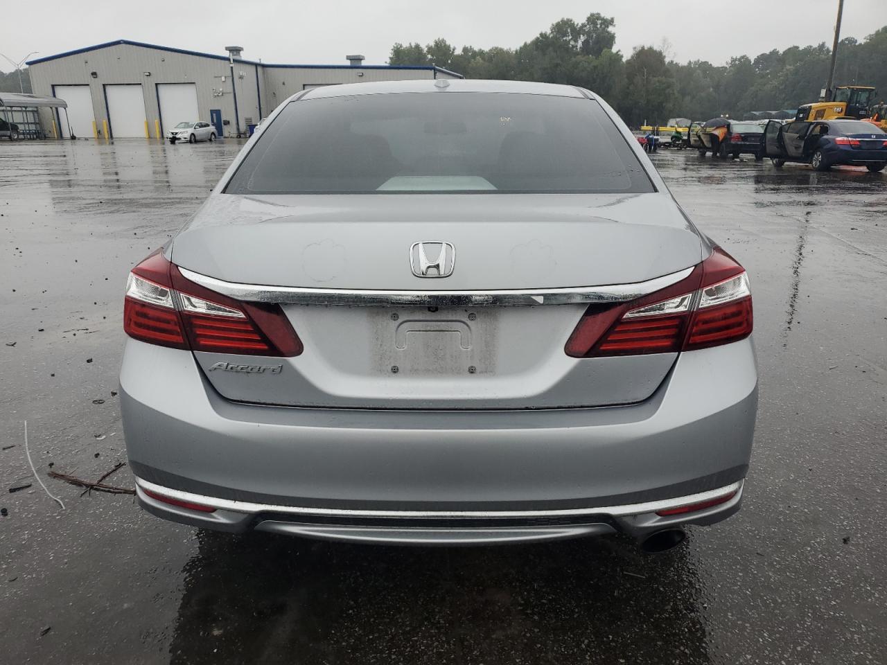 2016 Honda Accord Exl VIN: 1HGCR2F84GA198759 Lot: 81400085
