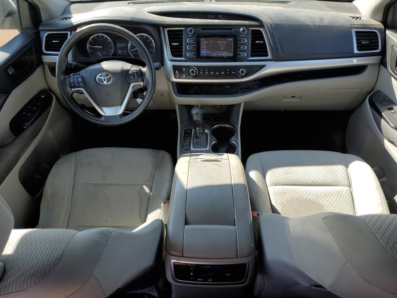 2016 Toyota Highlander Le VIN: 5TDBKRFH0GS306515 Lot: 83833875