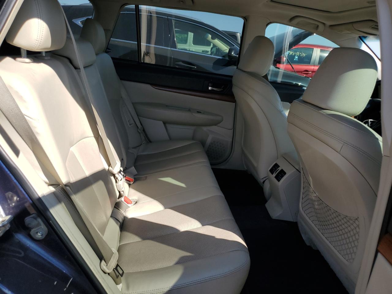 2014 Subaru Outback 2.5I Limited VIN: 4S4BRCMC9E3203538 Lot: 81869625