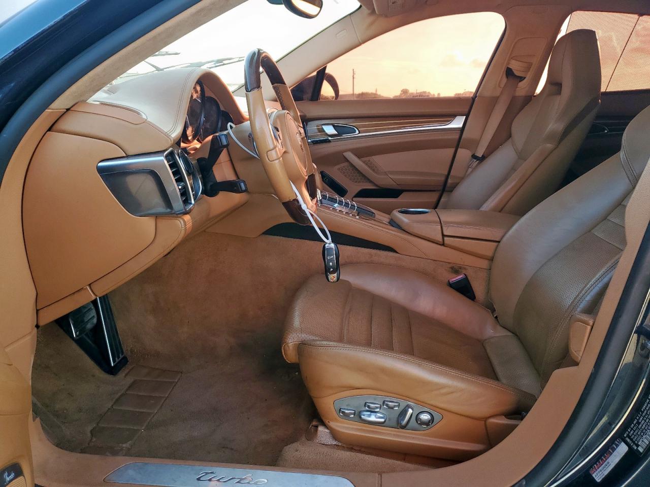 2012 Porsche Panamera Turbo VIN: WP0AC2A78CL091041 Lot: 82173705