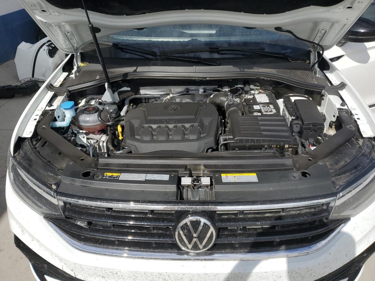 2022 Volkswagen Tiguan Se R-Line Black VIN: 3VV8B7AX7NM025887 Lot: 84247015