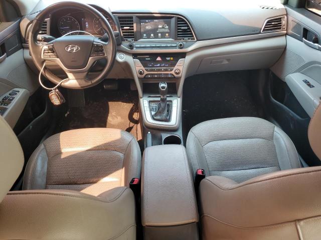 Седани HYUNDAI ELANTRA 2017 Червоний