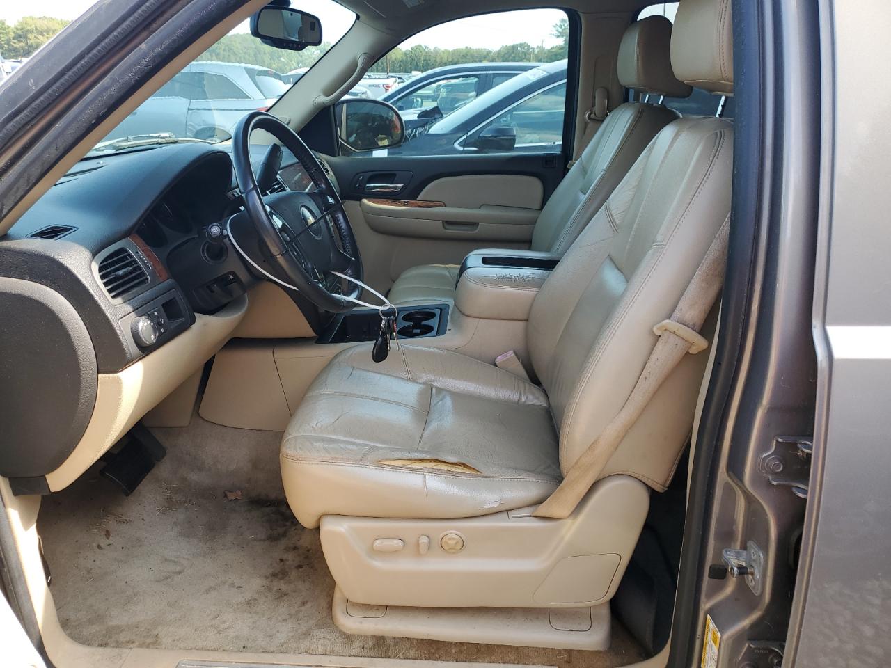 2007 Chevrolet Suburban C1500 VIN: 1GNFC16047J265384 Lot: 80011425