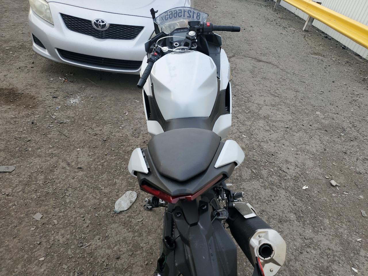 2025 Kawasaki Ex500 VIN: ML5EXGG14SDA70098 Lot: 81215665