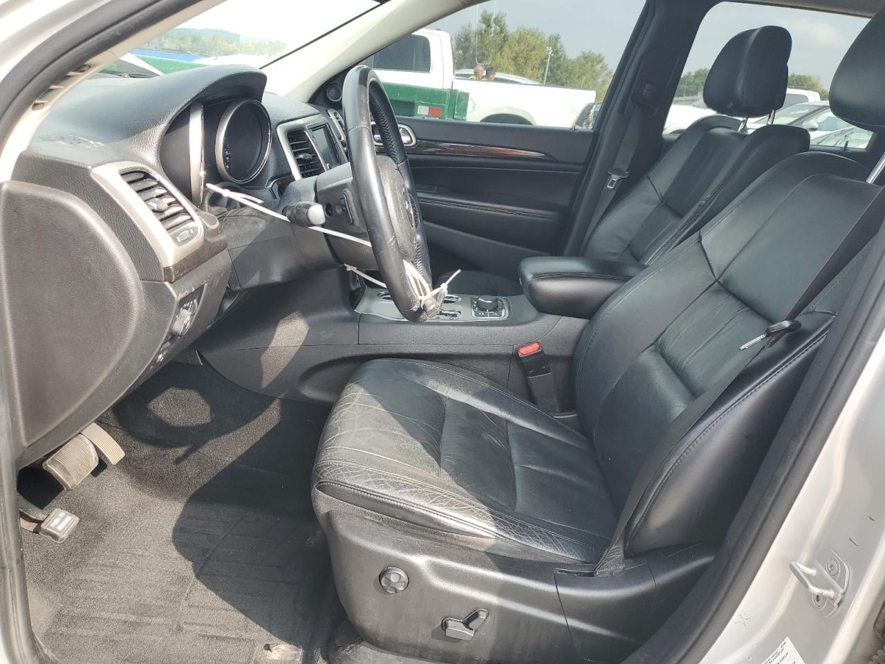 2013 Jeep Grand Cherokee Laredo VIN: 1C4RJFAT4DC503678 Lot: 81307065