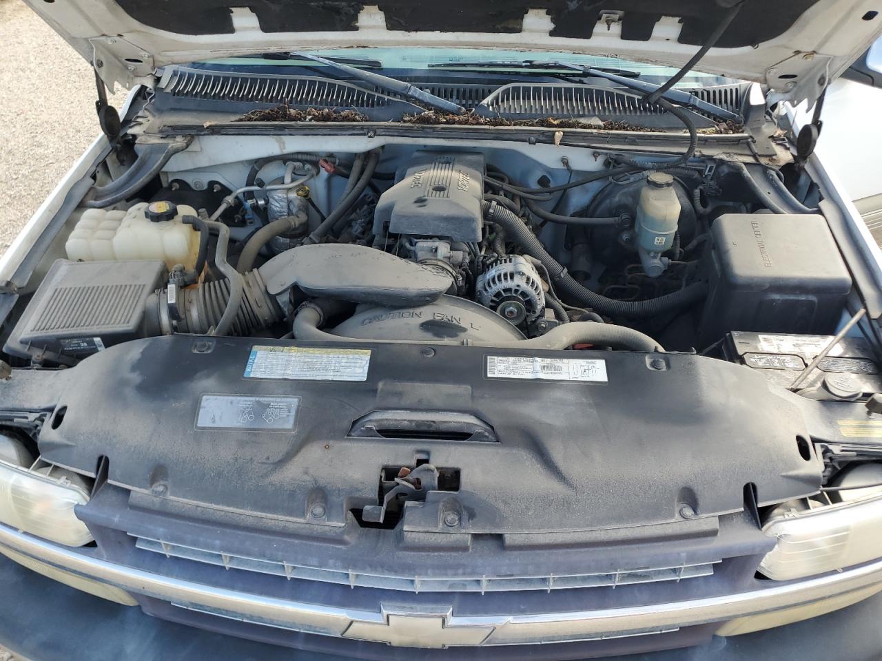 2000 Chevrolet Silverado K1500 VIN: 2GCEK19T9Y1309890 Lot: 84040165