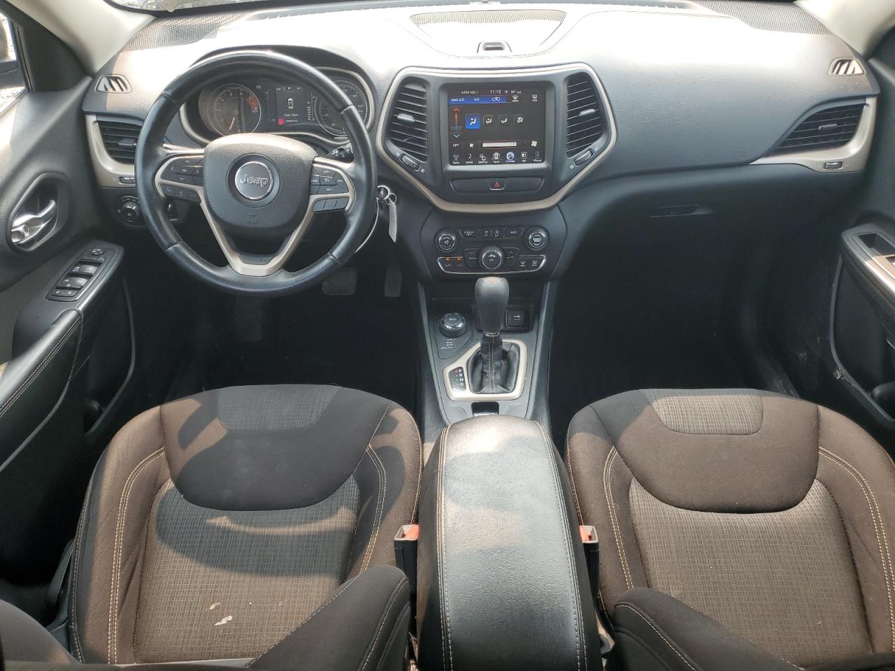 2016 Jeep Cherokee Latitude VIN: 1C4PJMCS5GW375647 Lot: 71114875