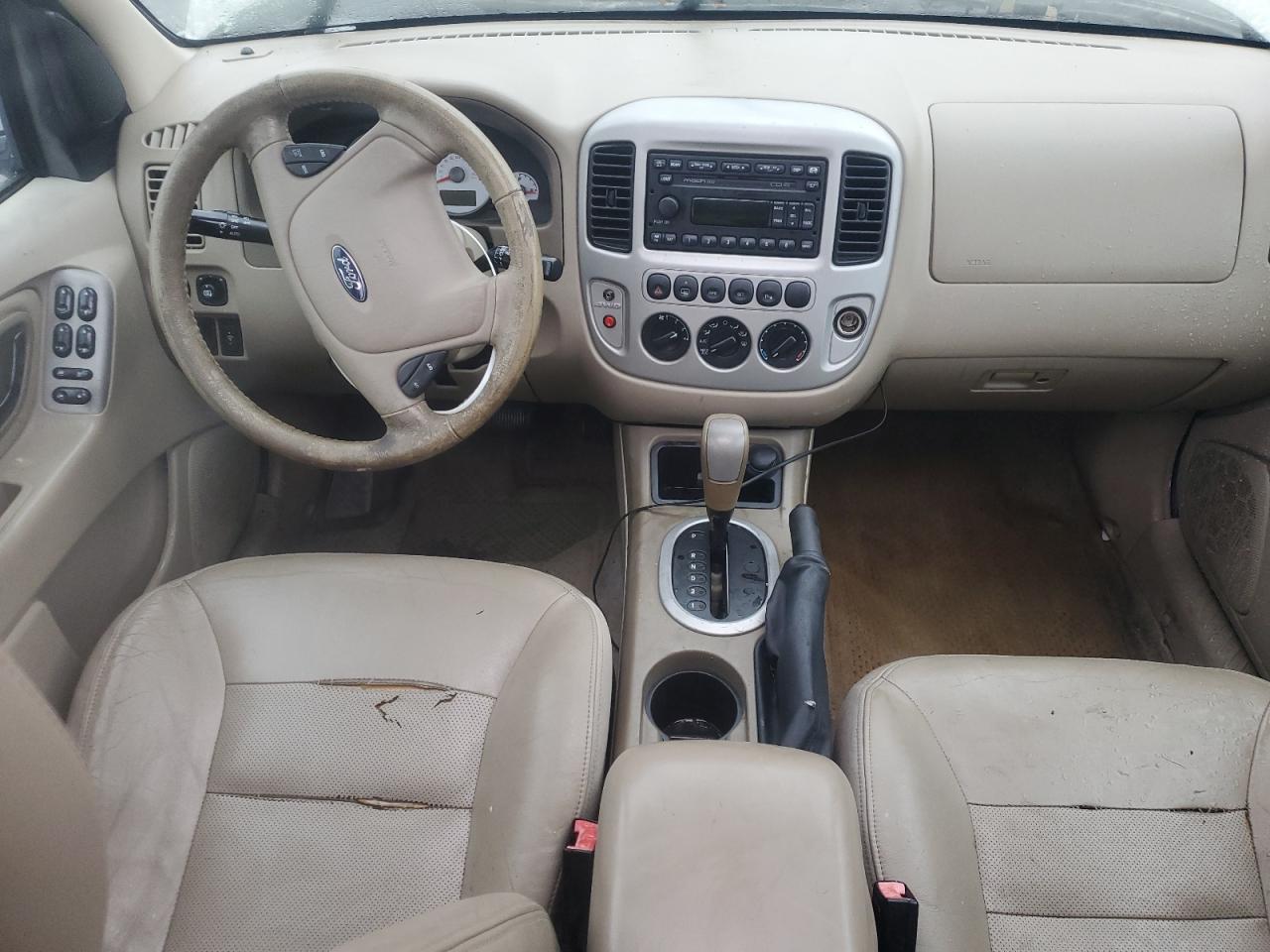 2005 Ford Escape Limited VIN: 1FMCU94165KC72701 Lot: 84200915