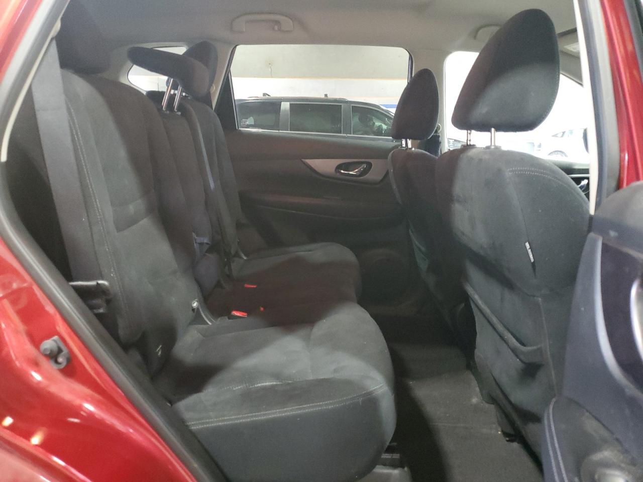 2016 Nissan Rogue S VIN: JN8AT2MVXGW131350 Lot: 81863895